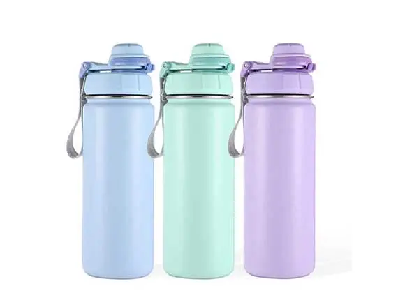 二2locking-lid-water-bottle.webp