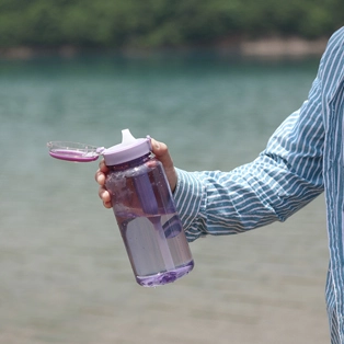 Built-in-filter Water Bottle 06527E