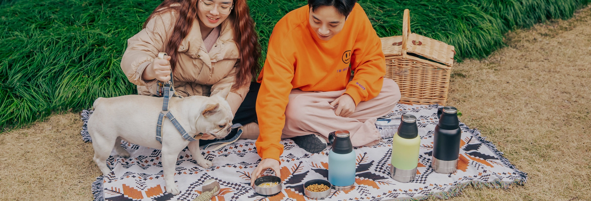 Pet Water Bottle Wholesale Direct from China, OEM/ODM Custom Designs